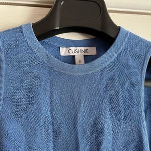CUSHNIE
Sleeveless Floral Jacquard Knit Top